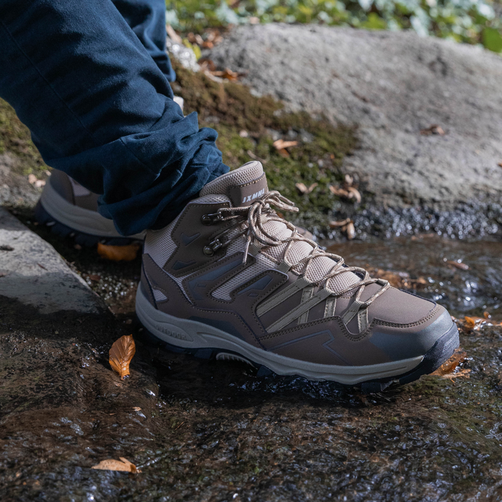 ORTHOSHOES® Expedition - lightweight orthopedic outdoor and hiking boots with cushioning sole