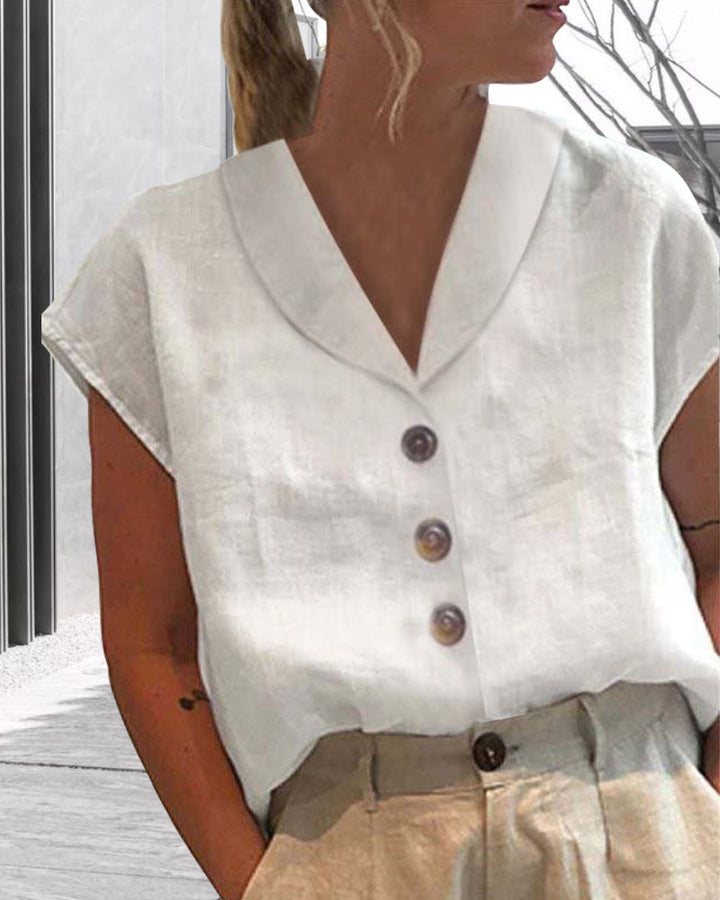 Short-sleeved top with button