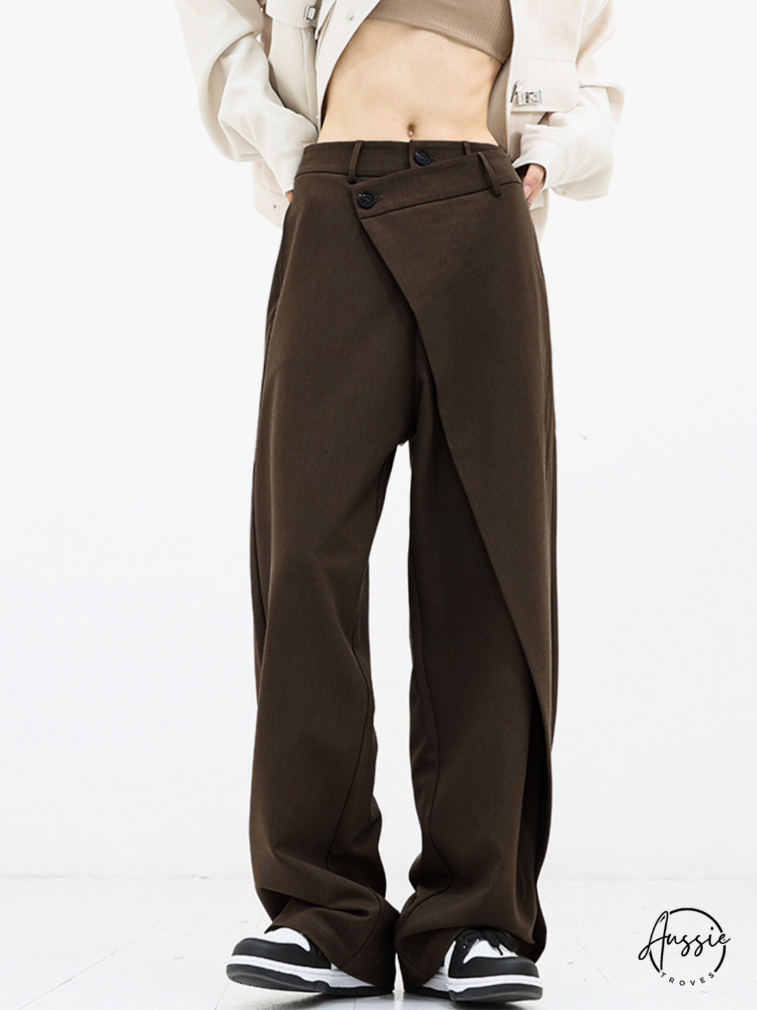 Urban Chic - Asymmetrical Baggy Pants