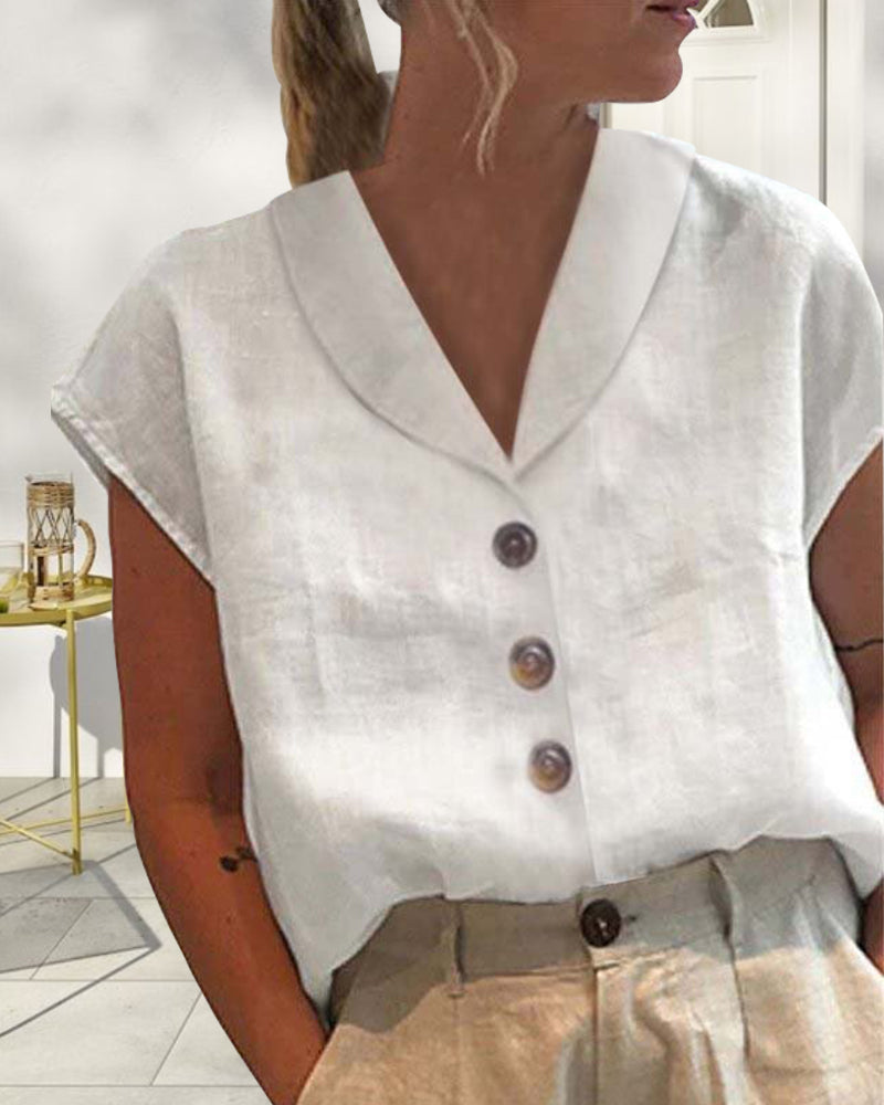 Short-sleeved top with button