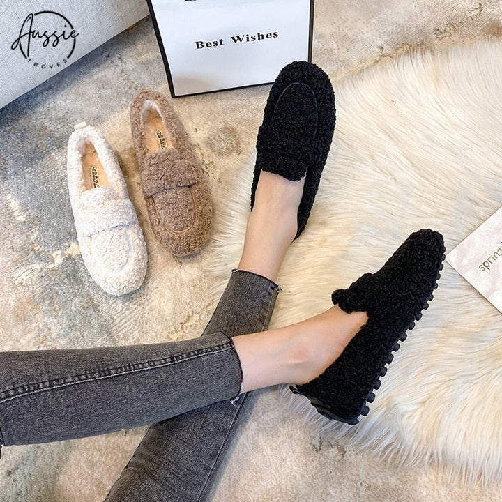 SnuggleStep | Plush House Slippers