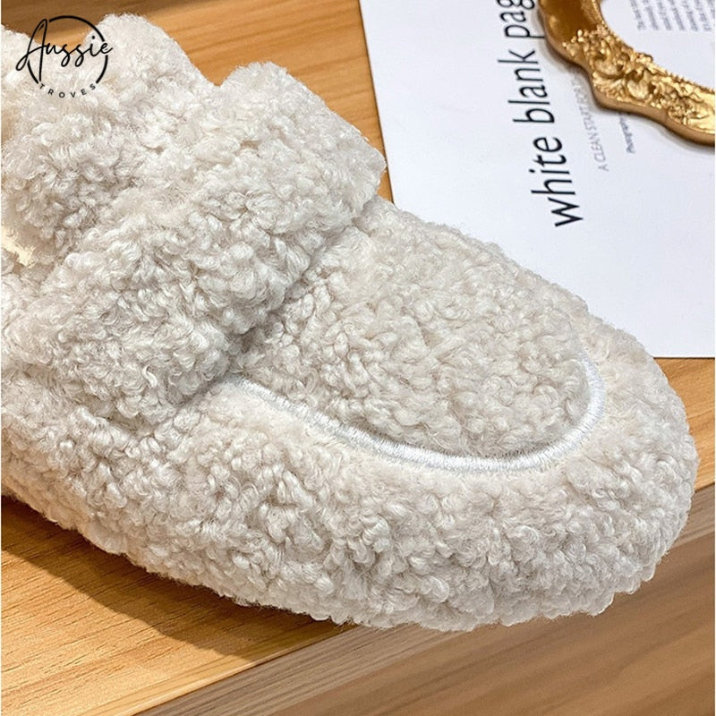 SnuggleStep | Plush House Slippers