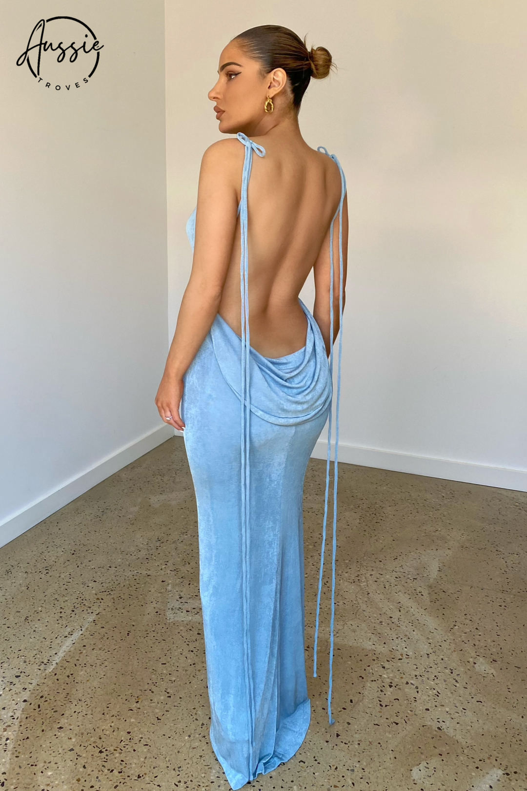 Sagia | Backless Maxi Dress