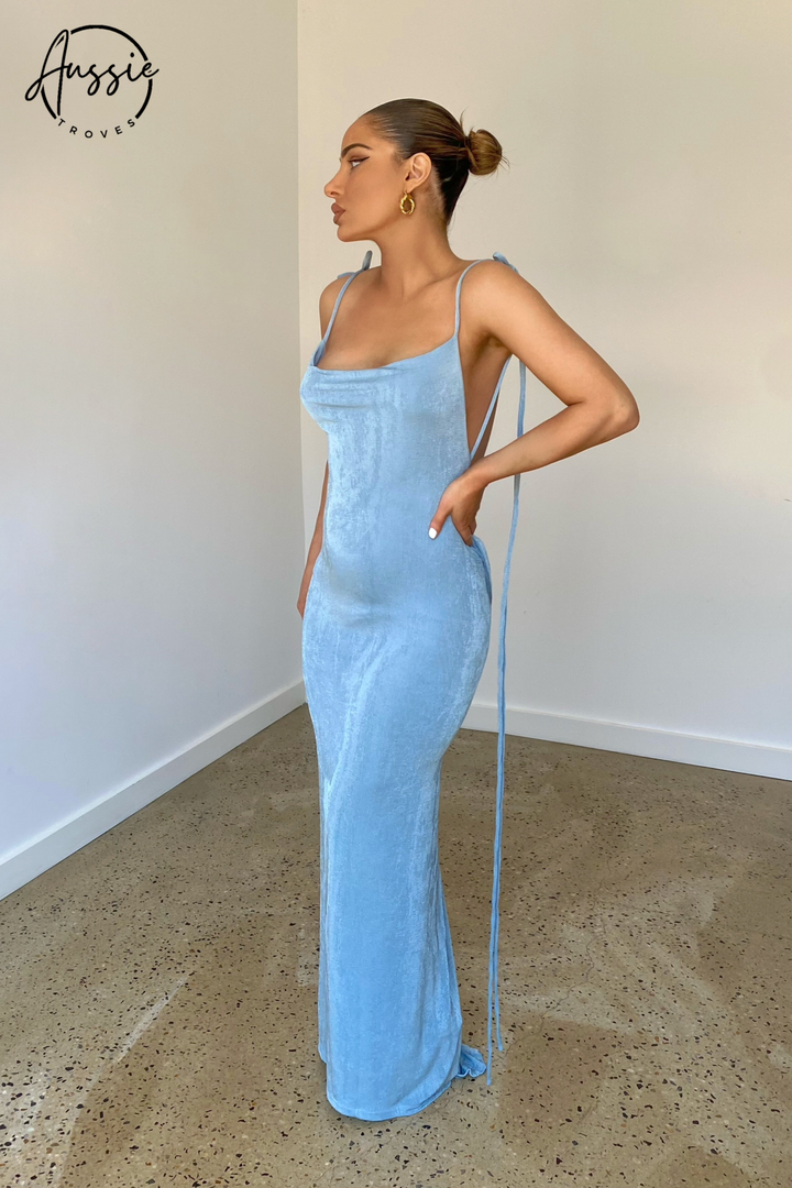 Sagia | Backless Maxi Dress