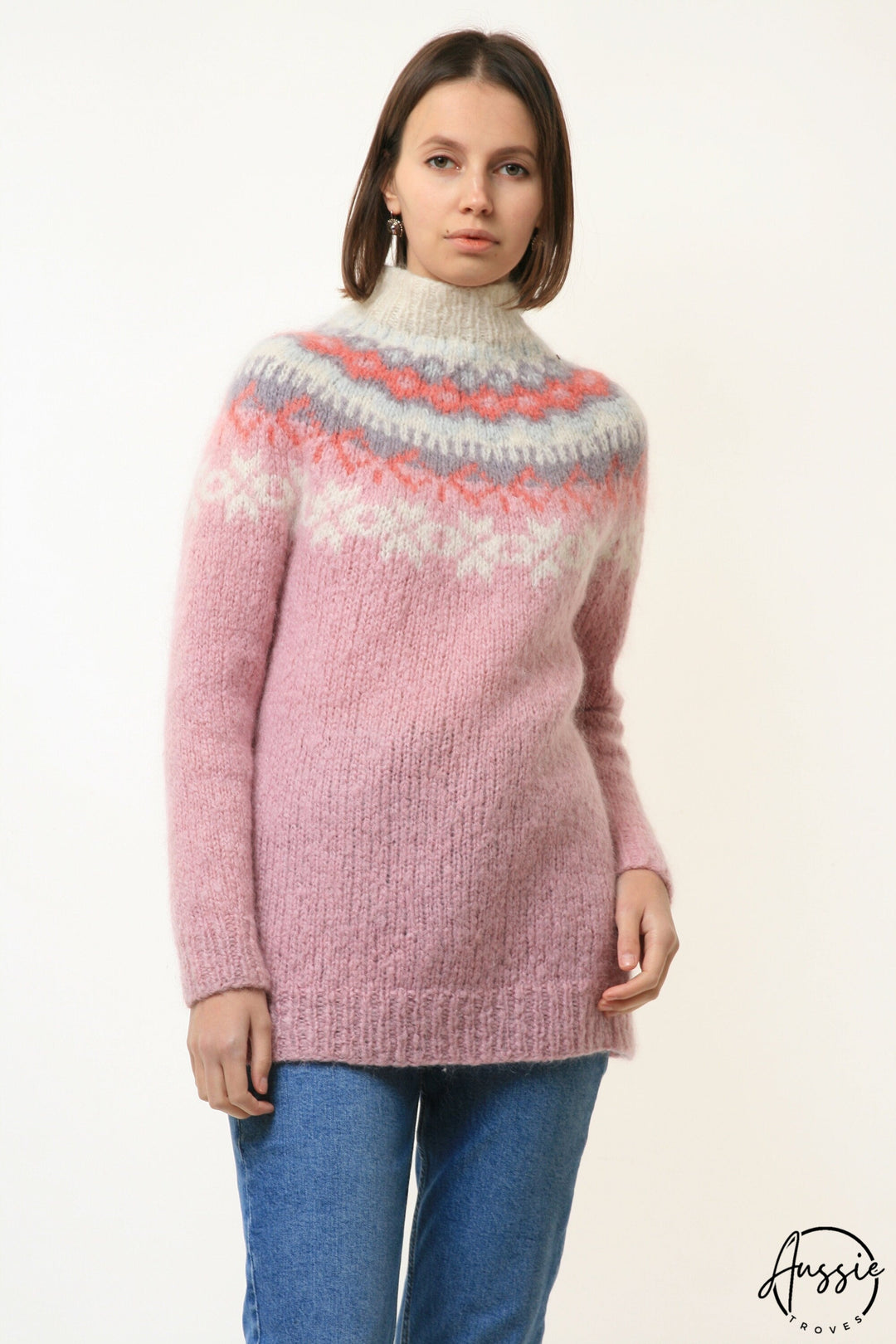 Asta™ Vintage Sweater